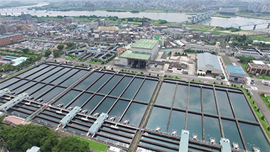 より安全な水道水を供給する高度浄水処理プラントを導入した大阪市・柴島（くにじま）浄水場