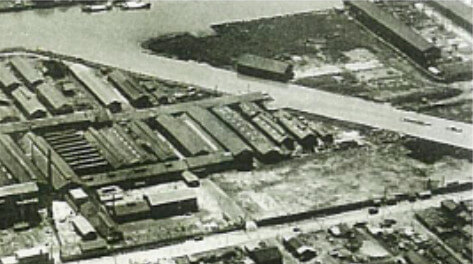The copper casting plant (front) and Okajima plant (top) that were at Daiunbashidoori, Taisho-ku, Osaka City